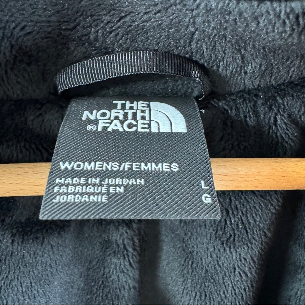 The North Face Black Softshell Jacket Women’s Large (Fits Like Medium) - Picture 3 of 9